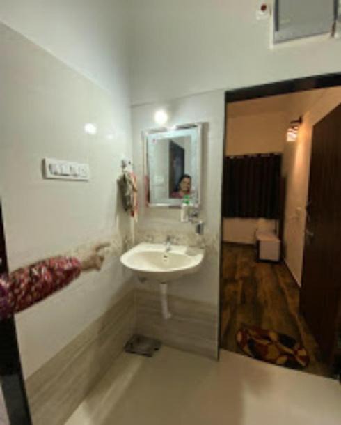 Photo of Bathroom in Deolali