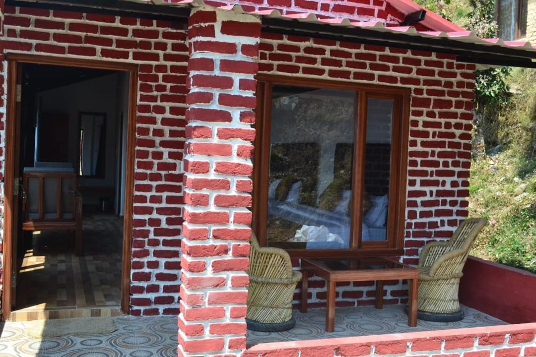 Photo of Others in Kanatal