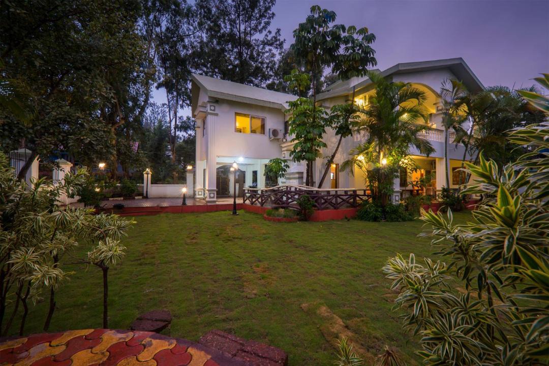 Photo of Buildings in Mahabaleshwar