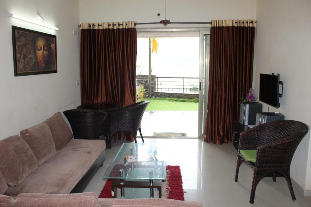 Photo of Livingroom in Lavasa