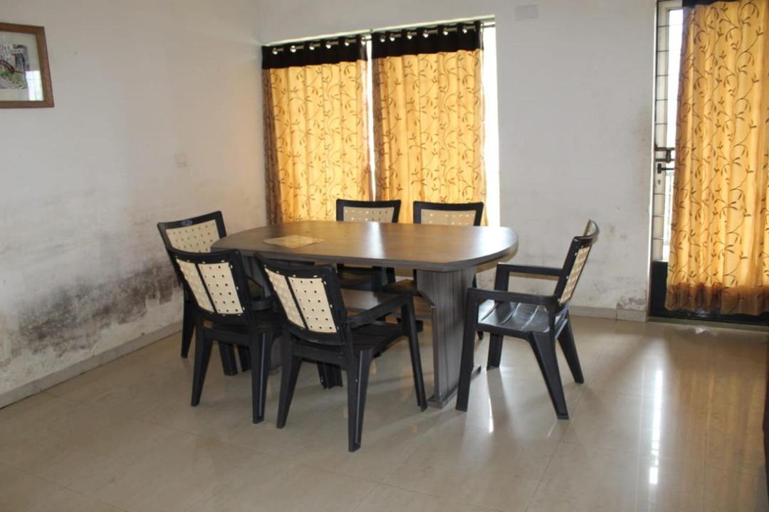 Photo of Livingroom in Lavasa