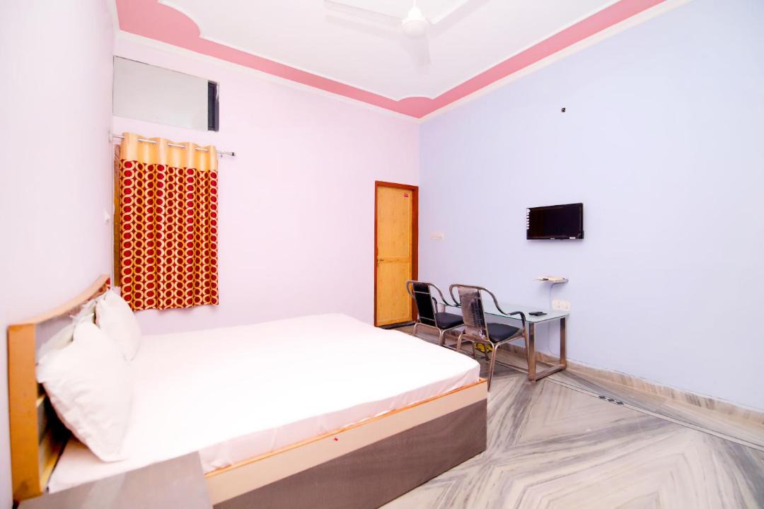 Photo of Bedroom in Dausa