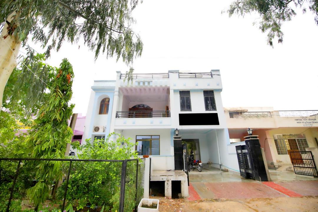 Photo of Buildings in Dausa