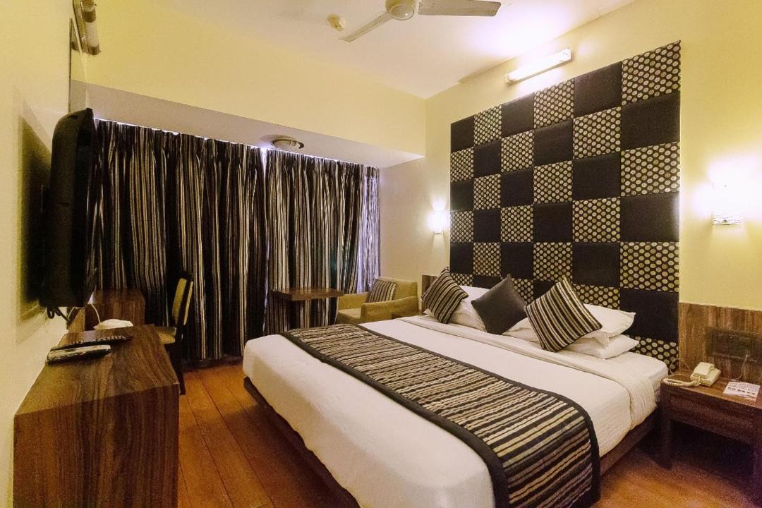 Photo of Bedroom in Marol