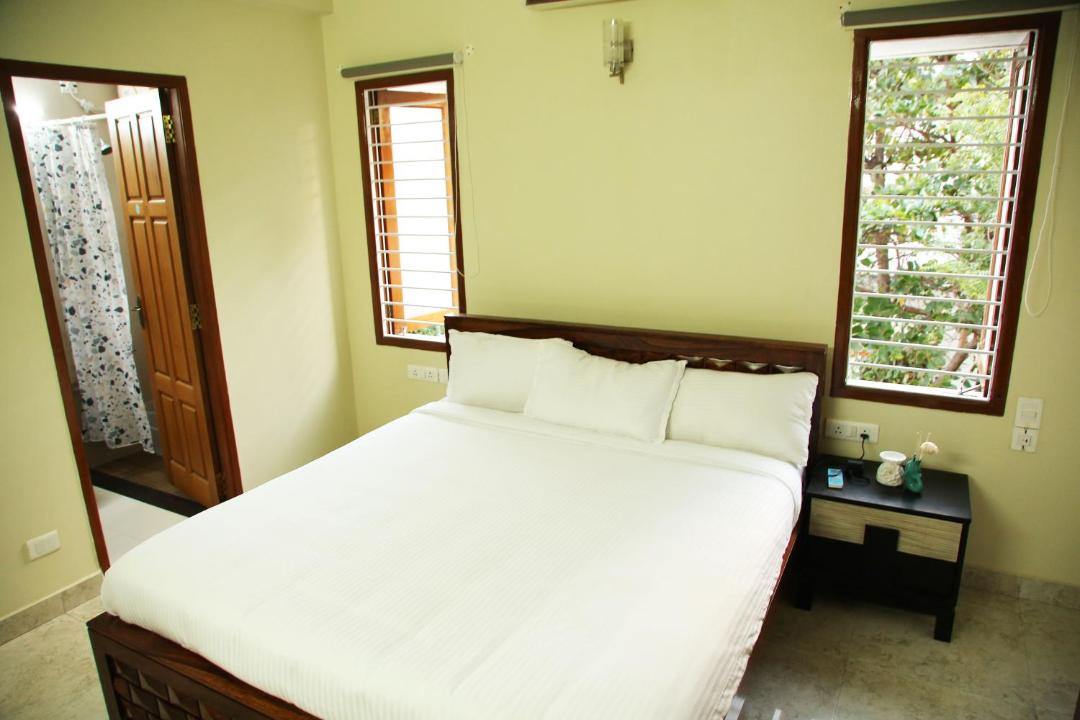 Photo of Bedroom in Besant Nagar