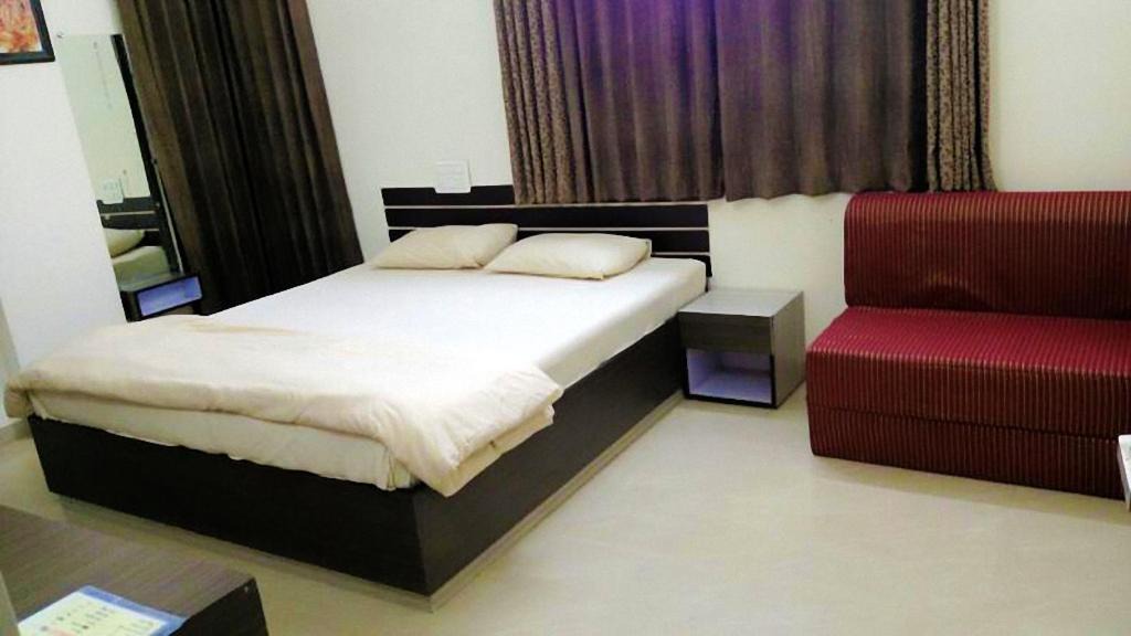 Photo of Bedroom in Pandharpur