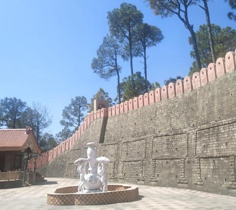 Photo of Buildings in Chail