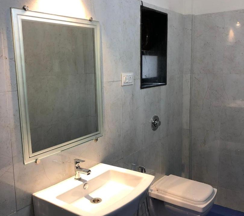 Photo of Bathroom in Arsiwalla Villa