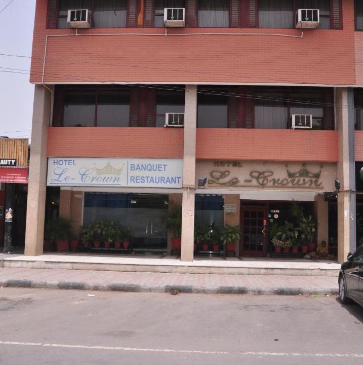 Photo of Buildings in Sector 35