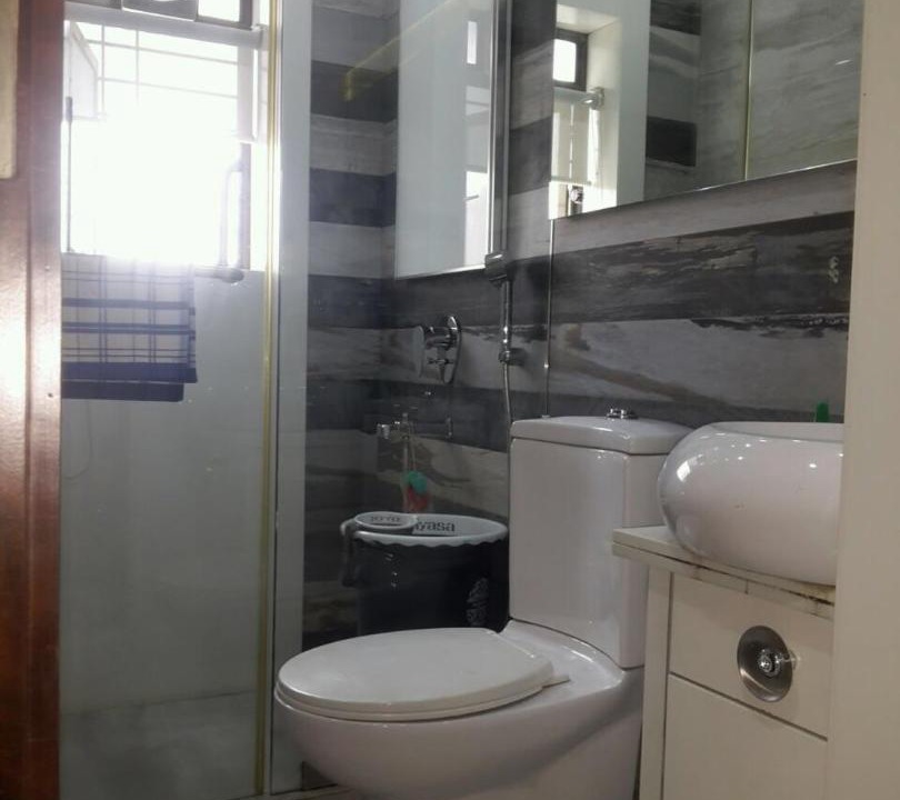 Photo of Bathroom in Prabhadevi