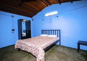 Cozy Basic Room in A Picturesque Wada 8