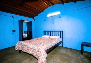 Cozy Basic Room in A Picturesque Wada 1