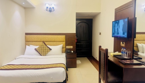 Deluxe Single Room