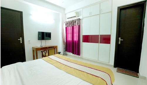 Super Deluxe Room