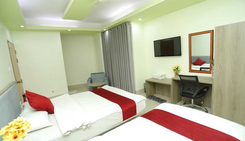 Premium Triple Room