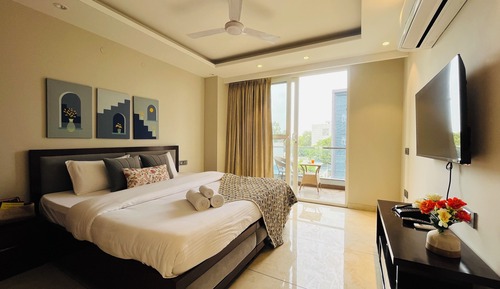 Junior Suite with Balcony