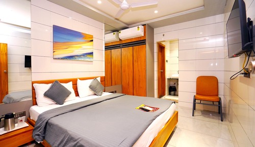 Super Deluxe Room