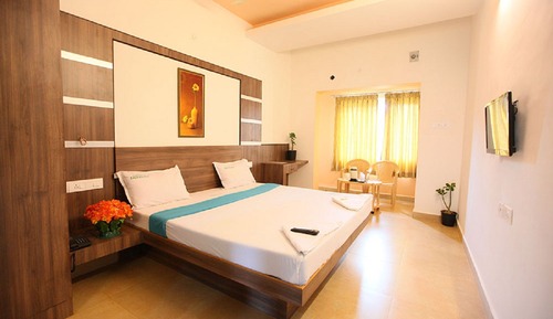 Royal Studio Suite