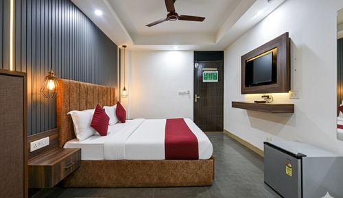 Classic Deluxe Double  Room