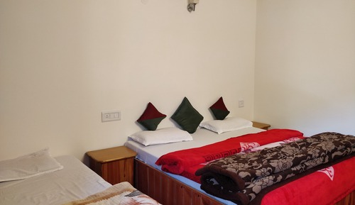 Superior Triple Bed Ensuite