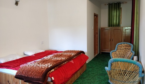 Superior Double Bed Private Ensuite