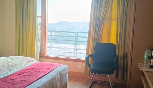 Mountain view Deluxe Room