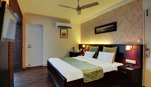 Super Deluxe Room