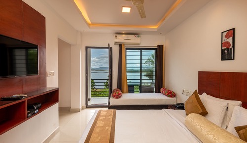 The Nest Room A/c
