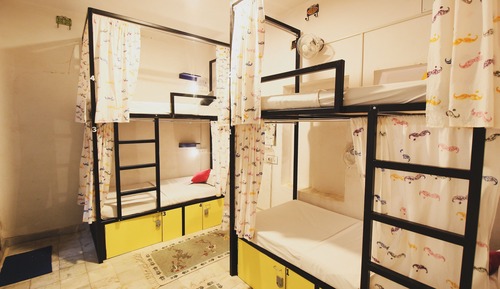 4 Bed Non AC Female Dorm