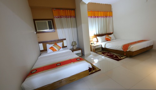 Super Deluxe Triple Room