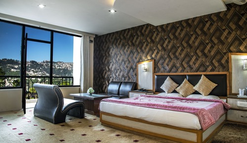 Super Deluxe Room