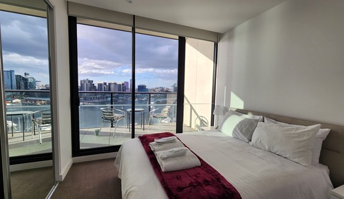 Signature 1 Bedroom Collection