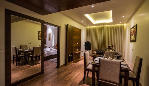 Executive Room, Mountain View