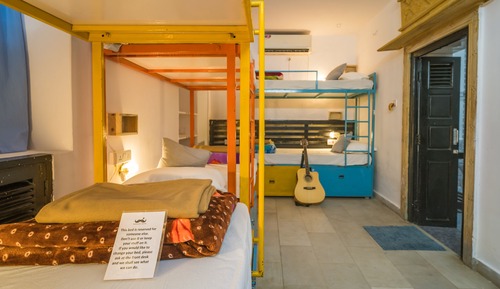 6 Bed AC Mixed Dorm