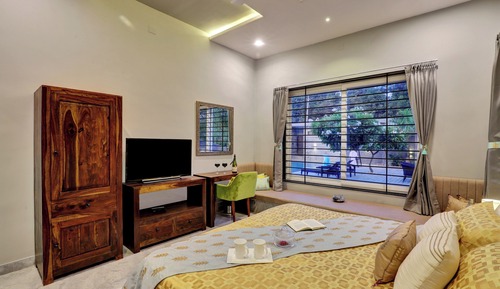 Deluxe Villa, Garden View