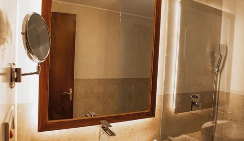Deluxe Double Room, City View