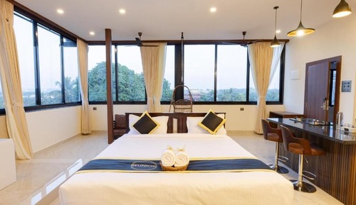 Presidential Suite