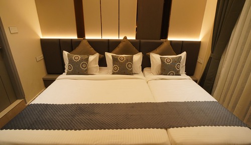 Executive Triple Room, City View