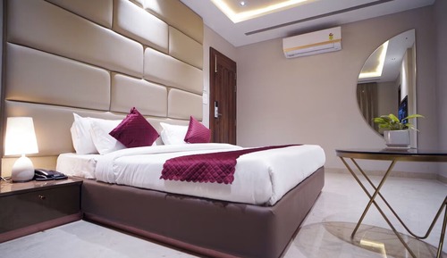 Premium Room, City View