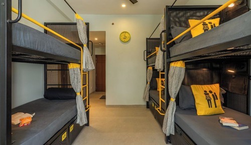 Bed in 6 Bed Mixed Dormitory