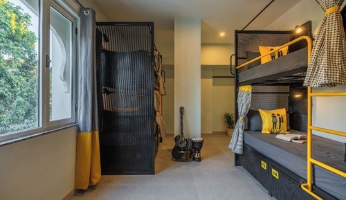 Bed in 6 Bed Female Dormitory