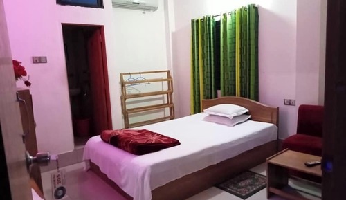 Deluxe Single Room
