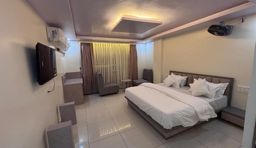 Deluxe Double or Twin Room, City View
