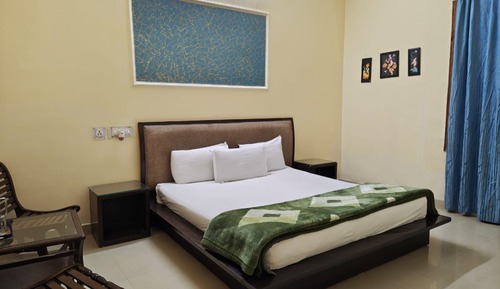 Deluxe Double Room, City View