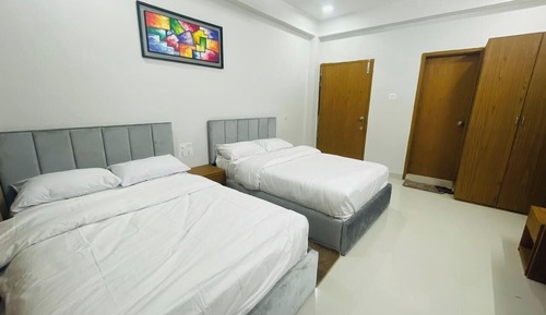 Deluxe Quadruple Room