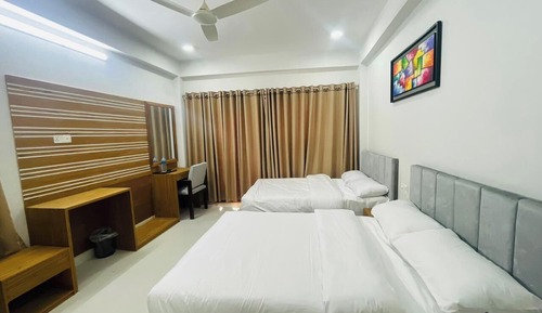 Deluxe Double or Twin Room, Beach View