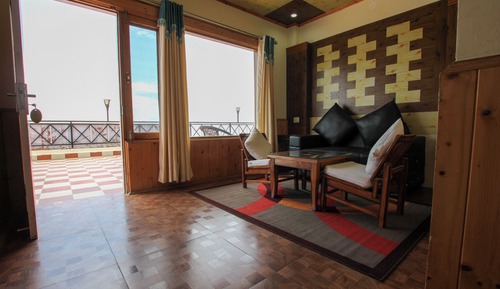 Premium Room