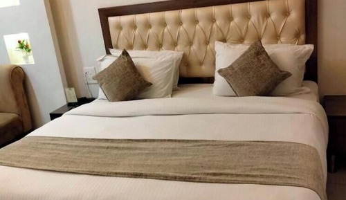 Basic Double Room