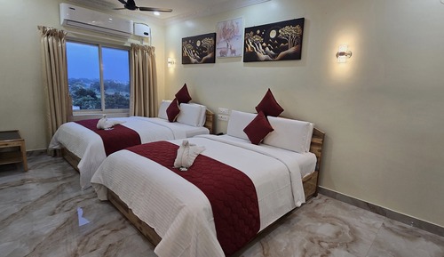 Deluxe Studio Suite