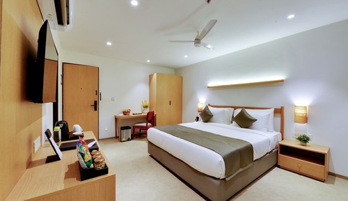 Fern Classic Premium Room, 1 King Bed